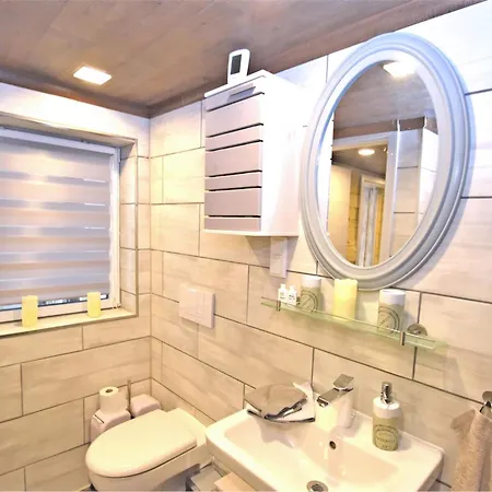 بيت للعطل Garden Escape In Wernigerode, Cleaning Included *