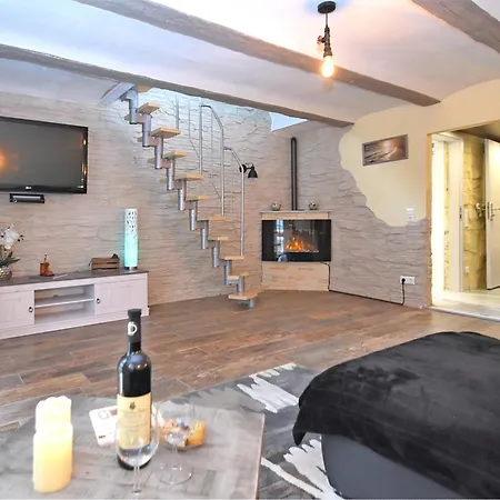 Garden Escape In Wernigerode, Cleaning Included بيت للعطل فيرنغروده